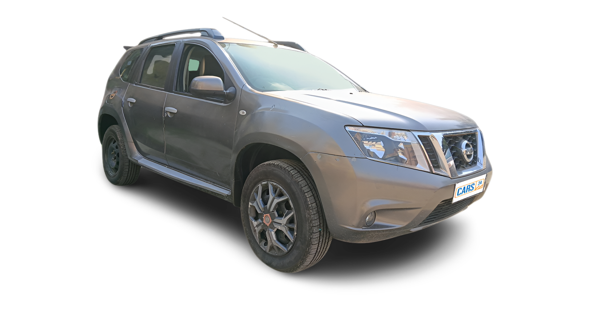 2013 Nissan Terrano - SUV - Petrol - Manual - ₹3.20 lakh